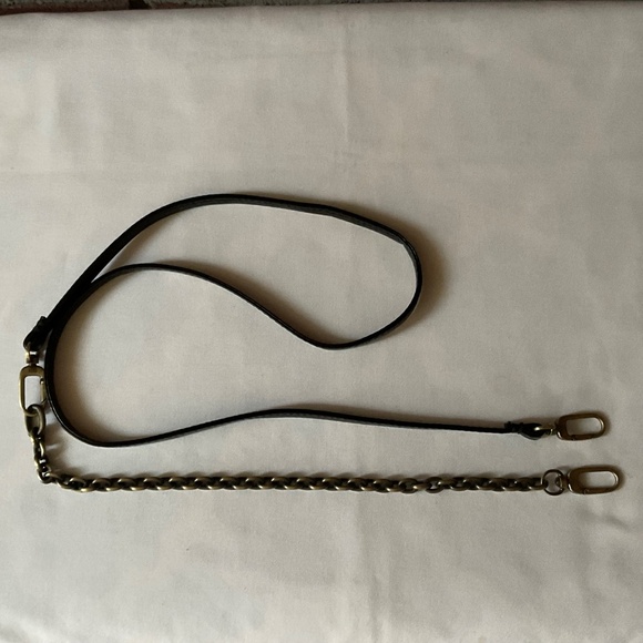 HOBO Foster Black Leather Convertible Crossbody Bag NWOT - Picture 9 of 14